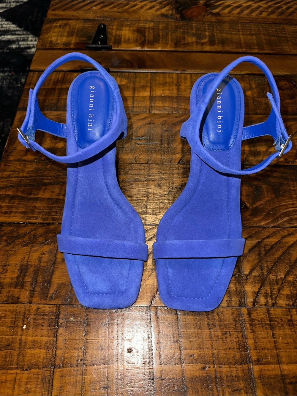 NWOB Gianni Bini Blakye Cobalt Blue Suede Ankle Strap Heels Size 8 - Picture 3 of 7